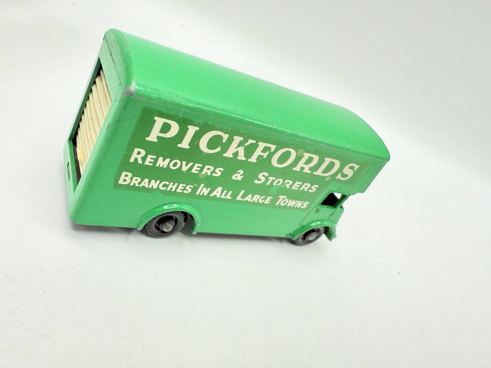Matchbox Lesney 46b Pickford's Removal Van BPW - Green - Magic Matchbox