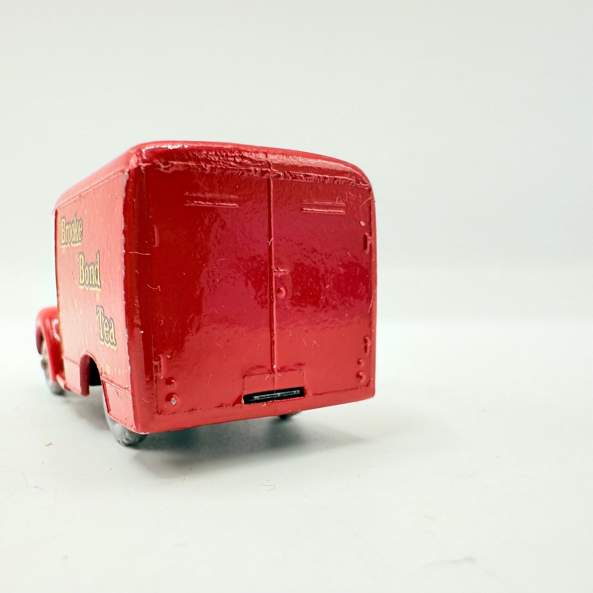 Matchbox Lesney 47a Trojan Van Brooke Bond Tea GPW - Magic Matchbox