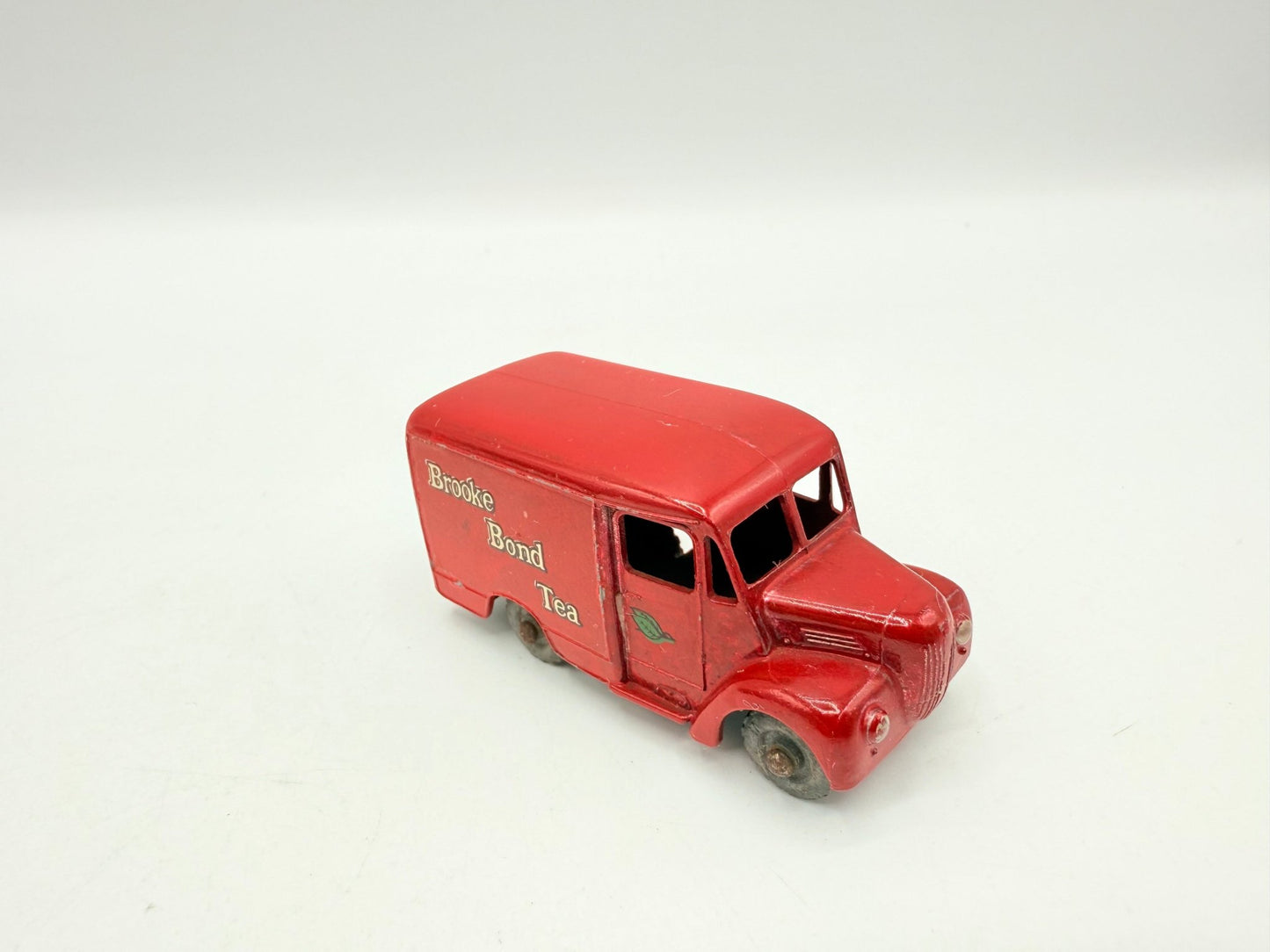 Matchbox Lesney 47a Trojan Van Brooke Bond Tea MW - VG Unboxed - Magic Matchbox