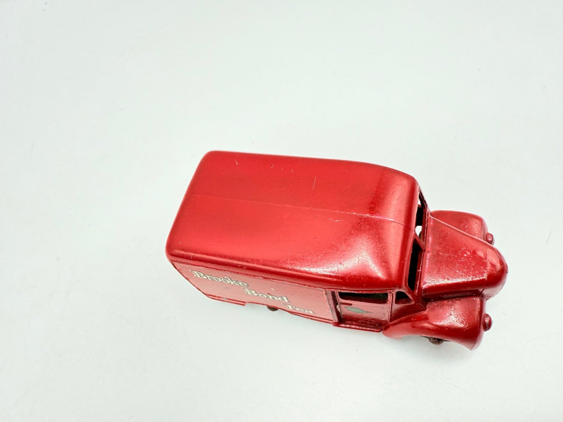 Matchbox Lesney 47a Trojan Van Brooke Bond Tea MW - VG Unboxed - Magic Matchbox