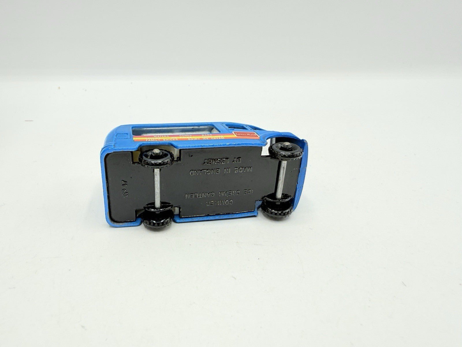 Matchbox Lesney 47b Commer Ice Cream Canteen BPW - Magic Matchbox
