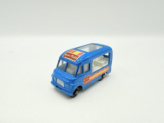 Matchbox Lesney 47b Commer Ice Cream Canteen BPW - Magic Matchbox