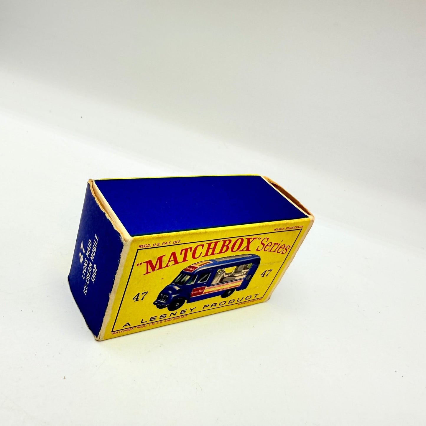 Matchbox Lesney 47b Commer Ice Cream Canteen Metallic Blue Paint - Magic Matchbox