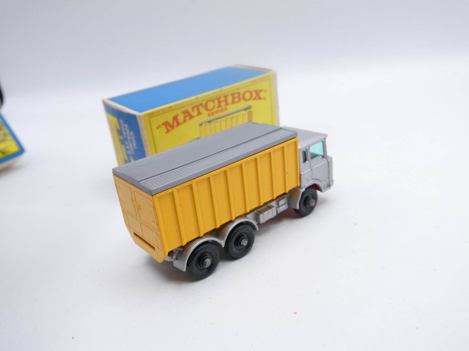 Matchbox Lesney 47c DAF Tipper Container Truck BPW - Magic Matchbox