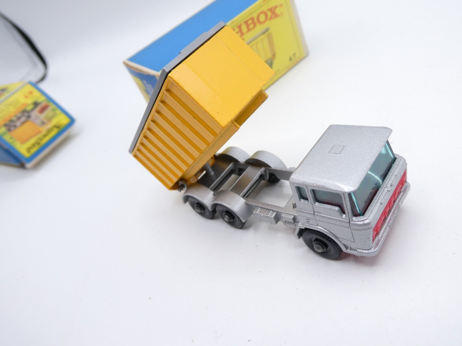 Matchbox Lesney 47c DAF Tipper Container Truck BPW - Magic Matchbox