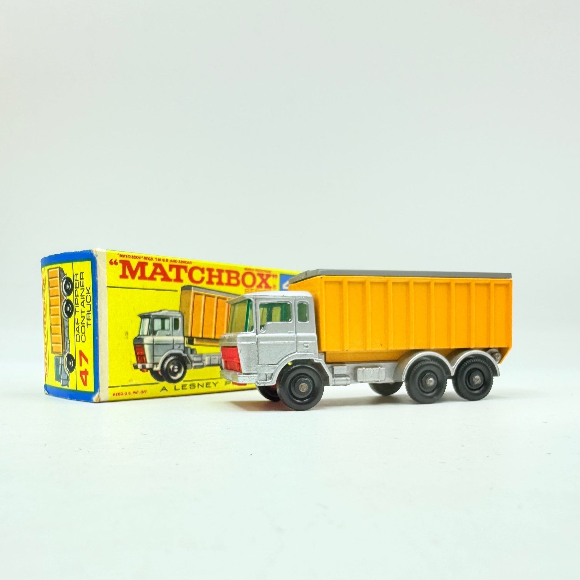 Matchbox Lesney 47c DAF Tipper Container Truck BPW - Magic Matchbox