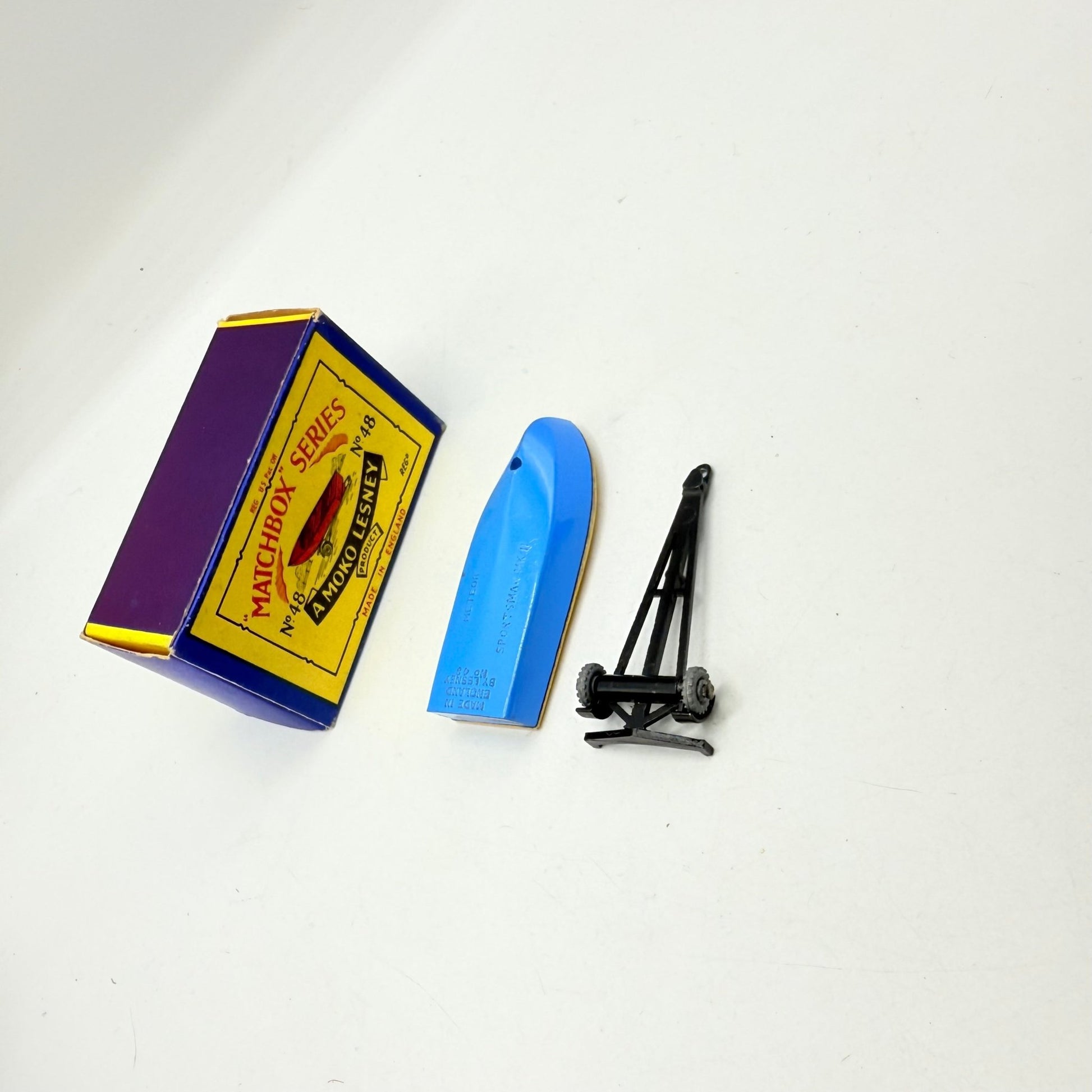 Matchbox Lesney 48a Meteor Sports Boat and Trailer MW - Magic Matchbox
