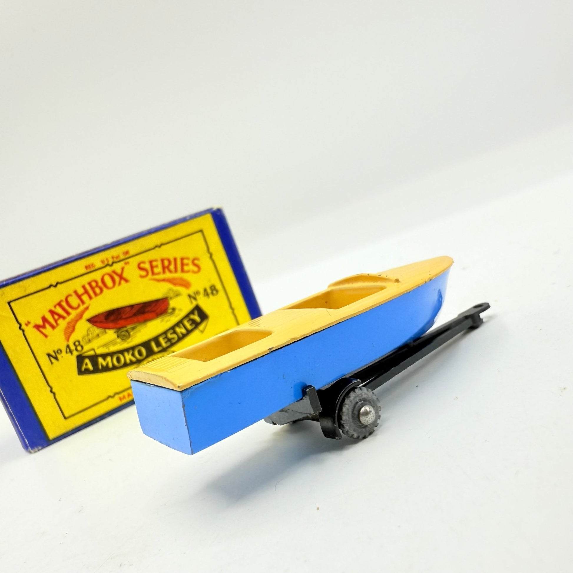 Matchbox Lesney 48a Meteor Sports Boat and Trailer MW - Magic Matchbox