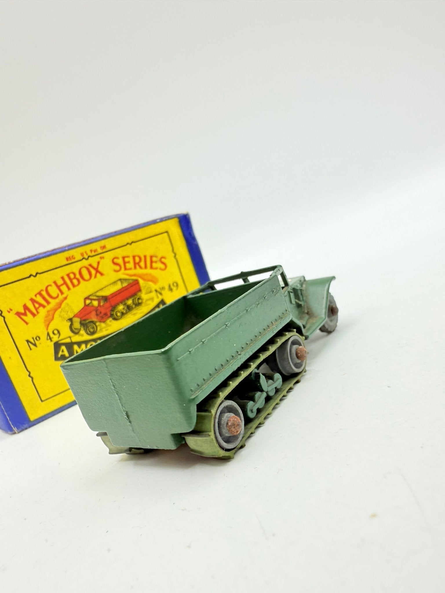 Matchbox Lesney 49a Half Track Personnel Carrier Metal Wheels & Rollers - Magic Matchbox