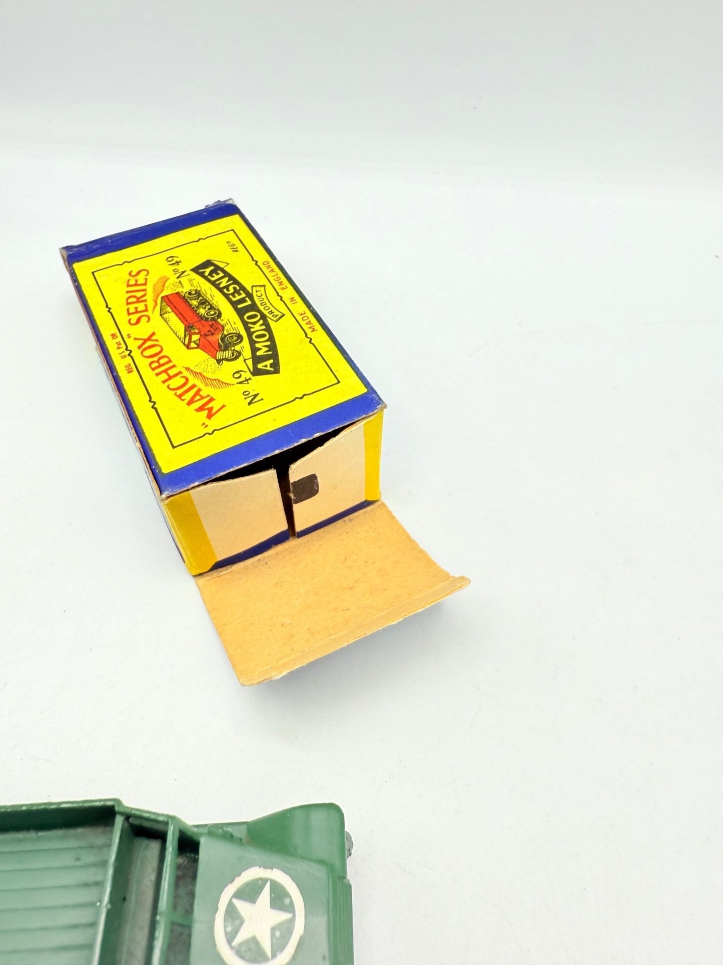 Matchbox Lesney 49a Half Track Personnel Carrier Metal Wheels & Rollers - Magic Matchbox