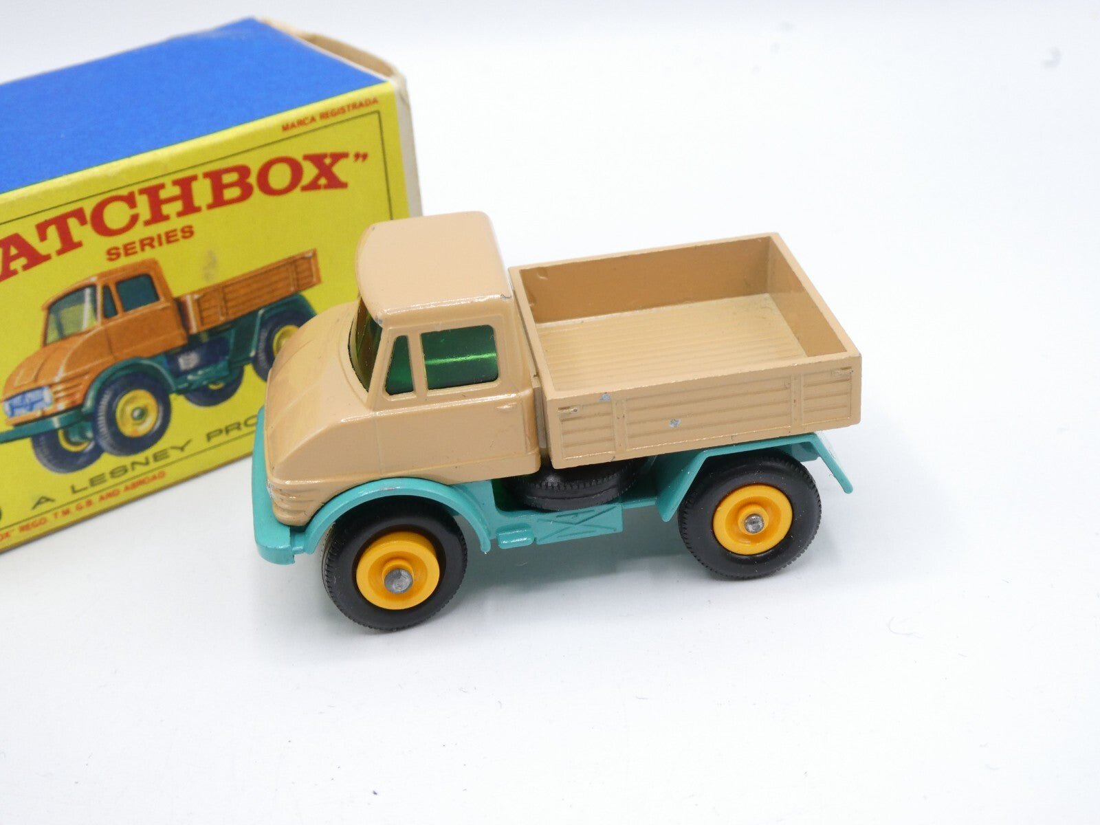 Matchbox Lesney 49b Mercedes Unimog Tan - Magic Matchbox