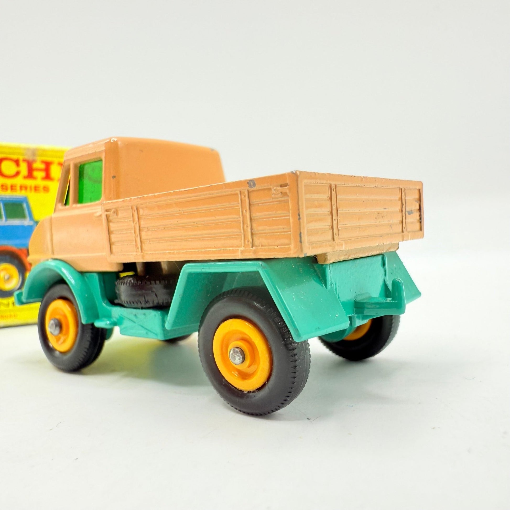 Matchbox Lesney 49b Mercedes Unimog Tan - Magic Matchbox