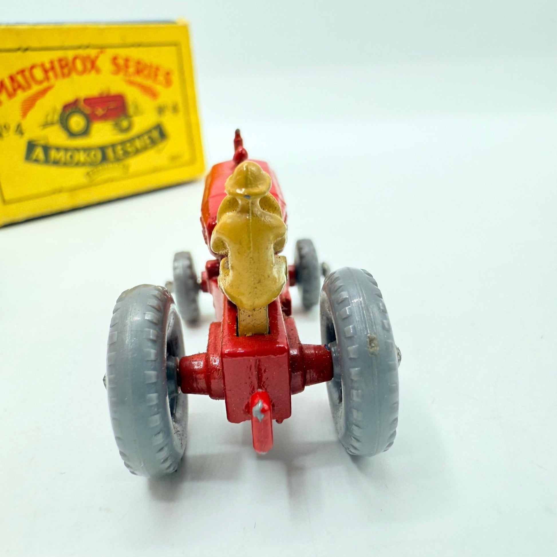 Matchbox Lesney 4b Massey Harris Tractor GPW - Magic Matchbox