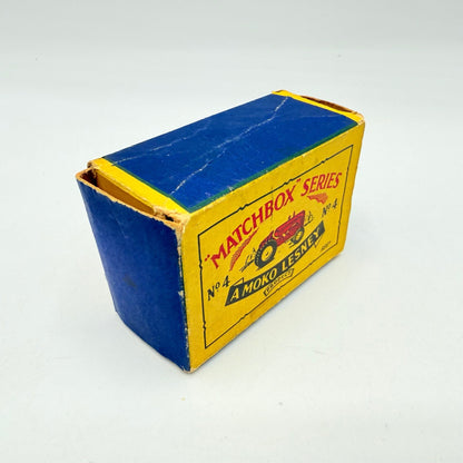Matchbox Lesney 4b Massey Harris Tractor GPW - Magic Matchbox