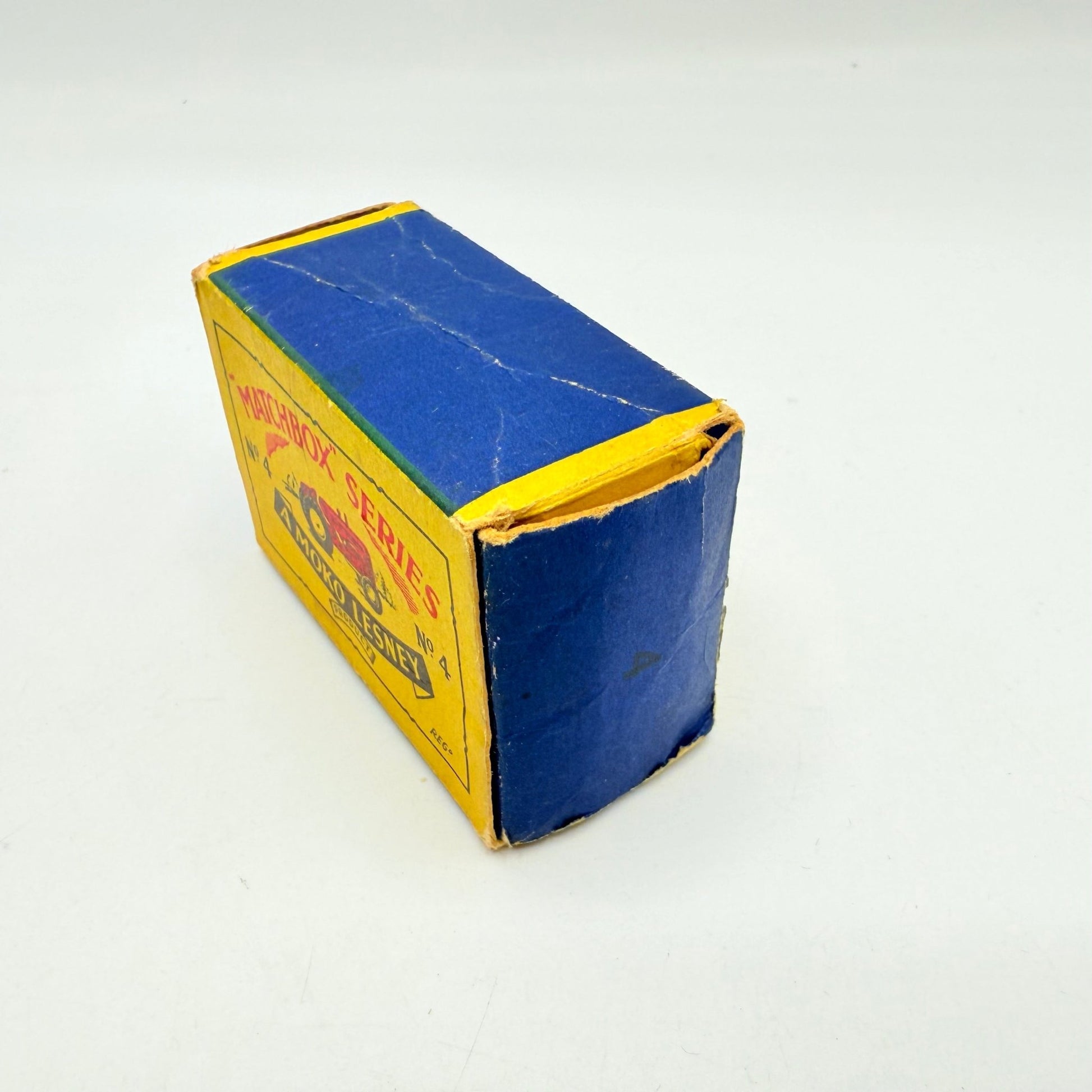 Matchbox Lesney 4b Massey Harris Tractor GPW - Magic Matchbox