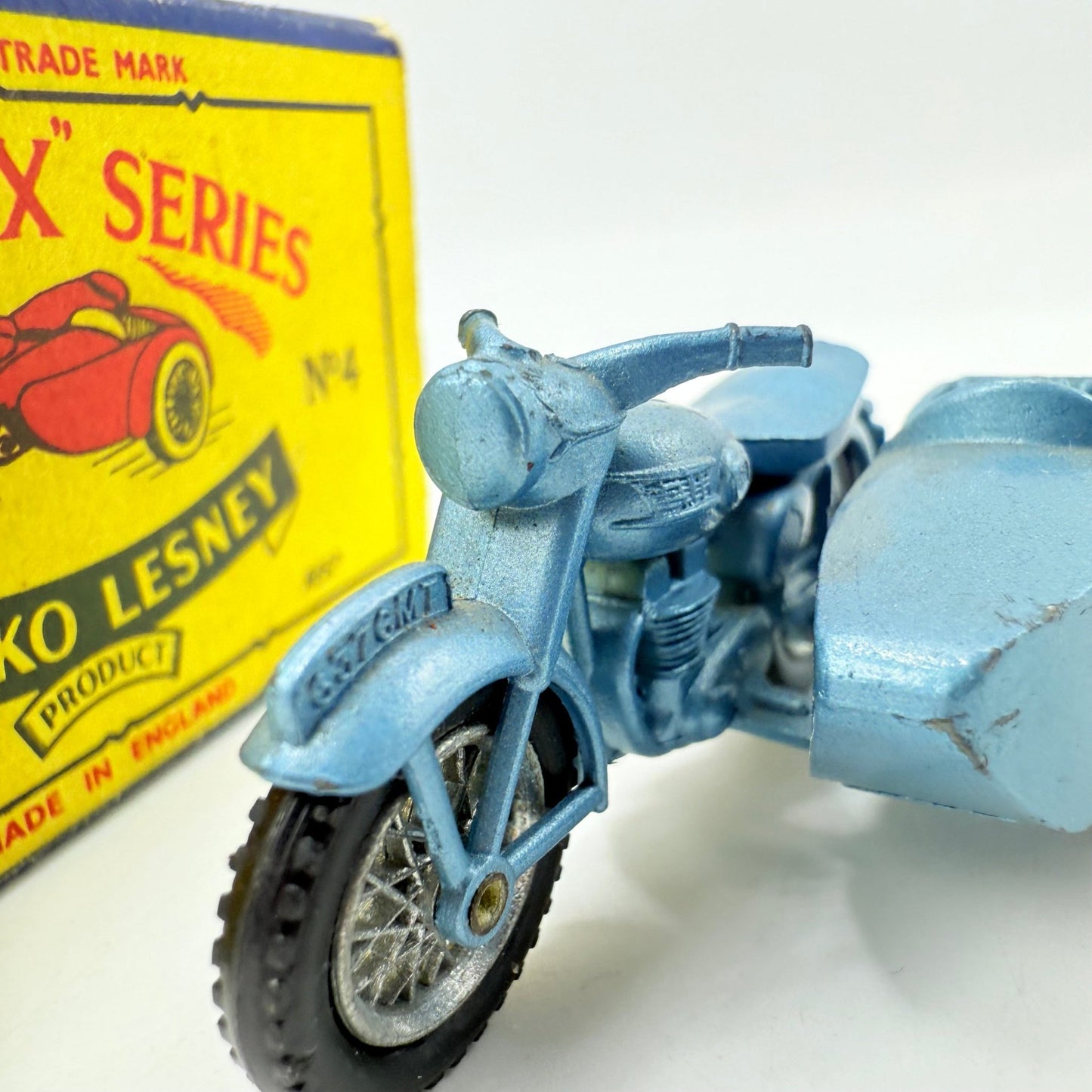 Matchbox Lesney 4c Triumph T110 Motorcycle & Sidecar - Magic Matchbox