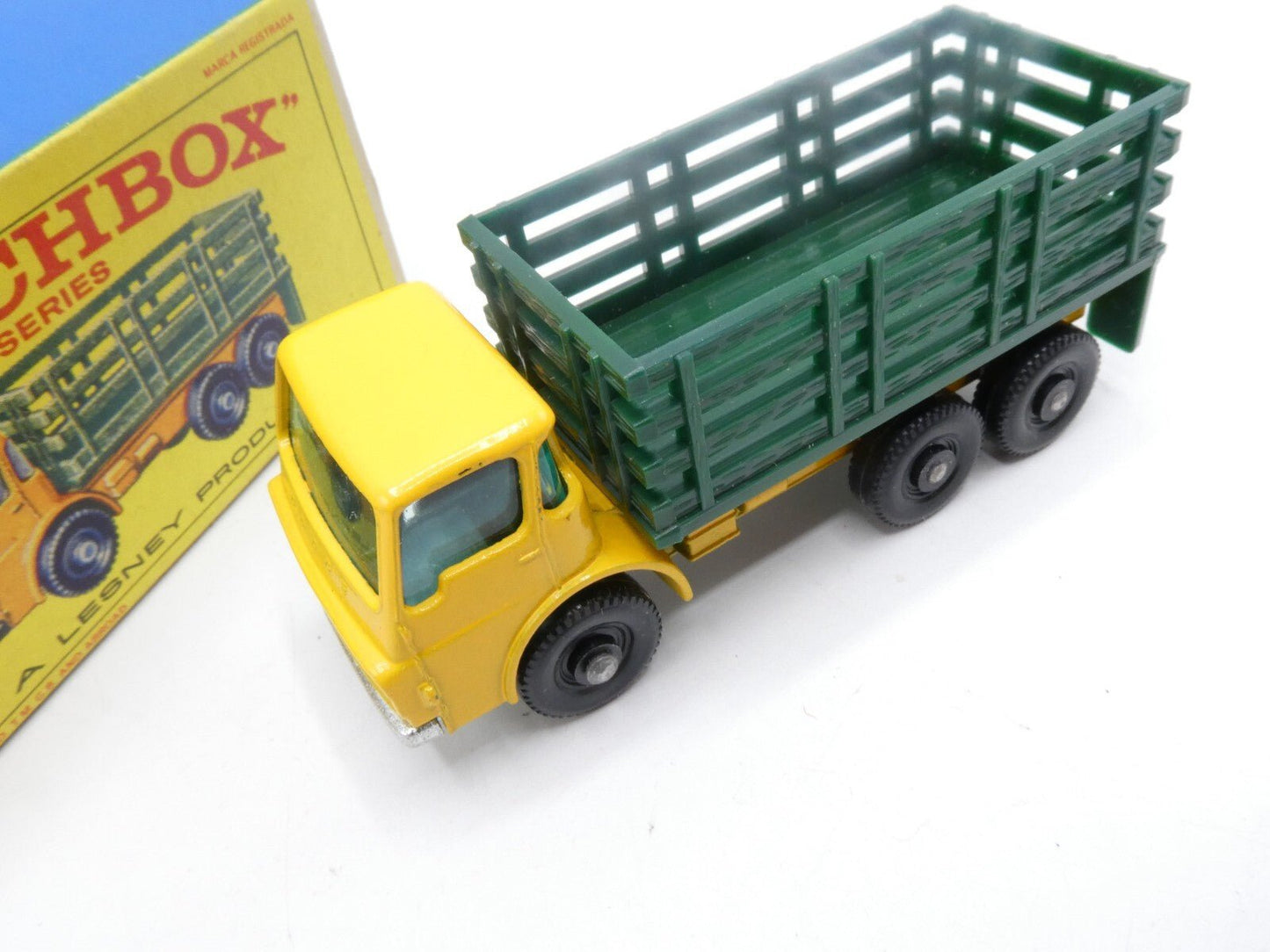 Matchbox Lesney 4d Dodge Stake Truck - Magic Matchbox