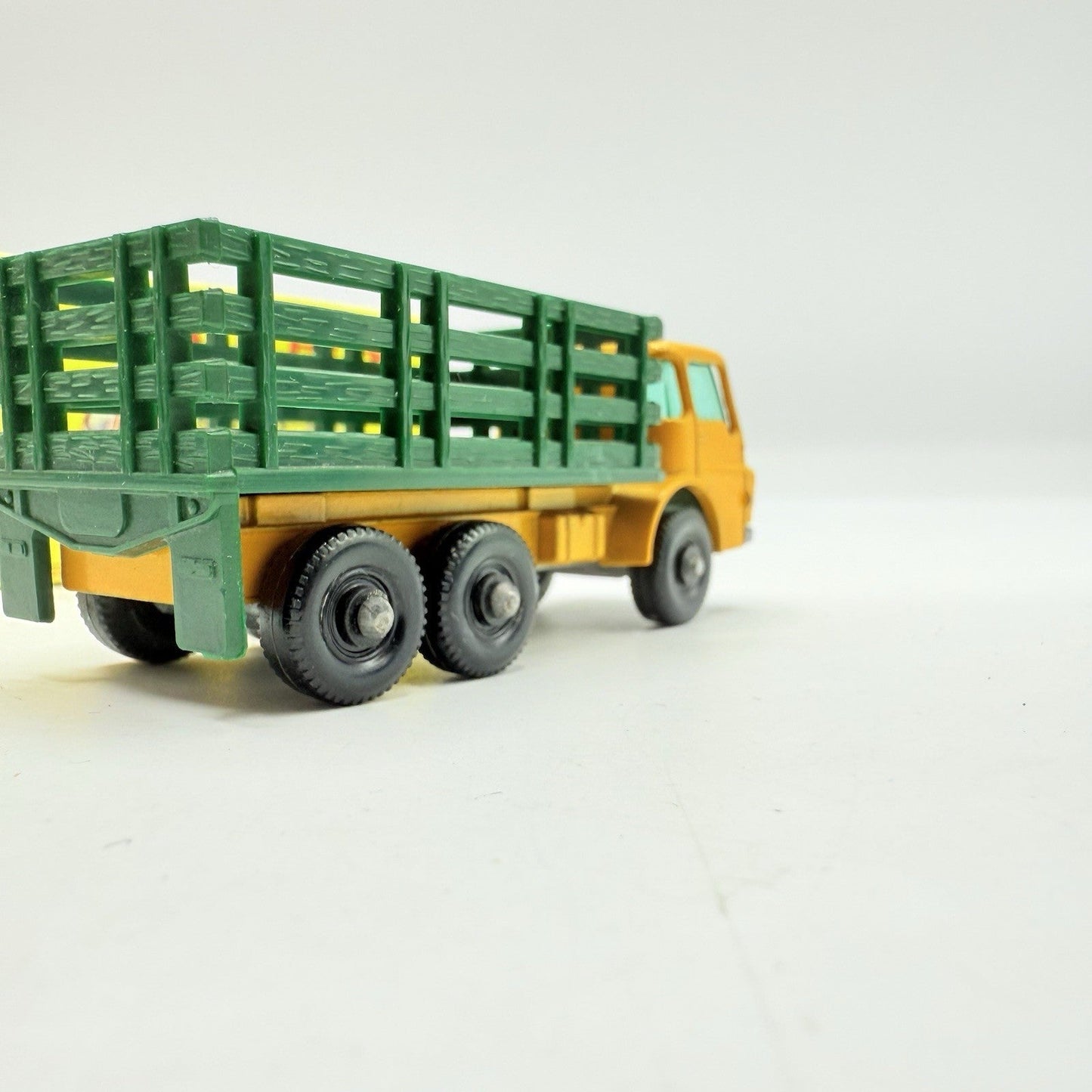 Matchbox Lesney 4d Dodge Stake Truck - Magic Matchbox