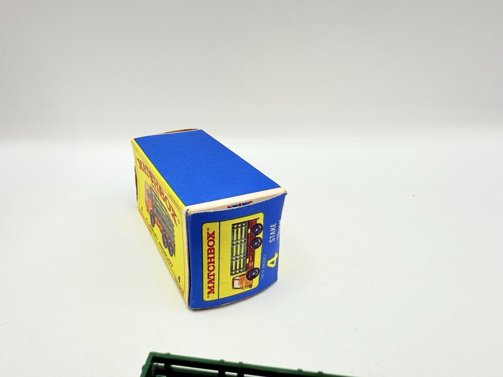 Matchbox Lesney 4d Dodge Stake Truck - Magic Matchbox