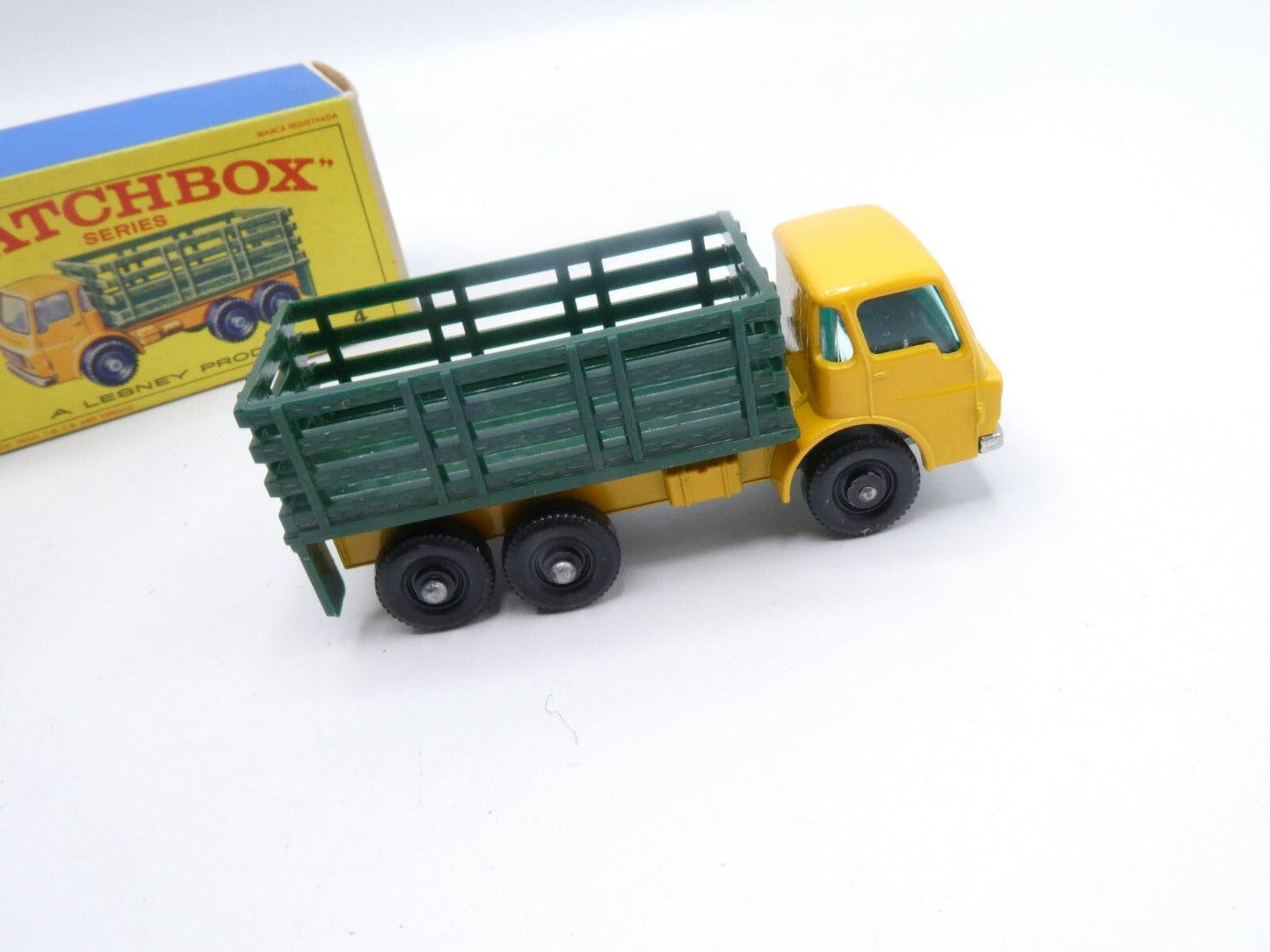 Matchbox Lesney 4d Dodge Stake Truck - Magic Matchbox