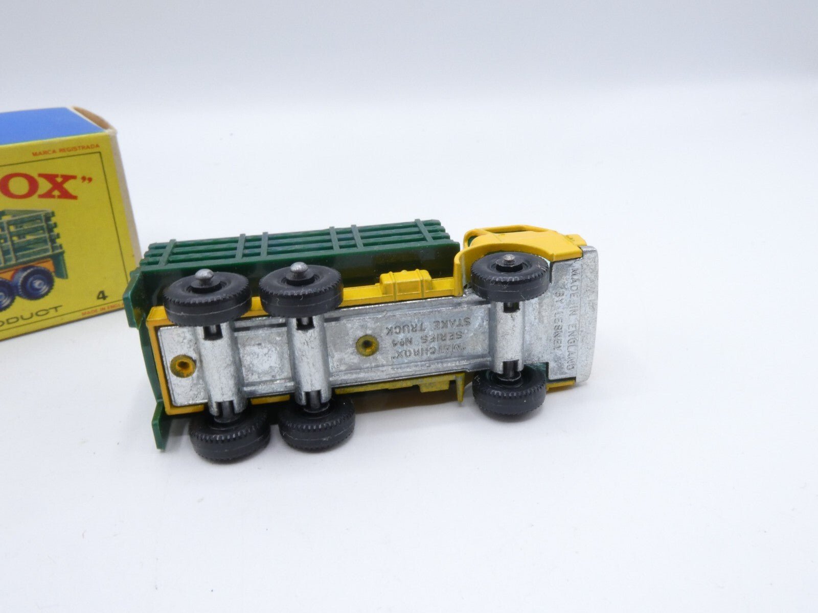 Matchbox Lesney 4d Dodge Stake Truck - Magic Matchbox
