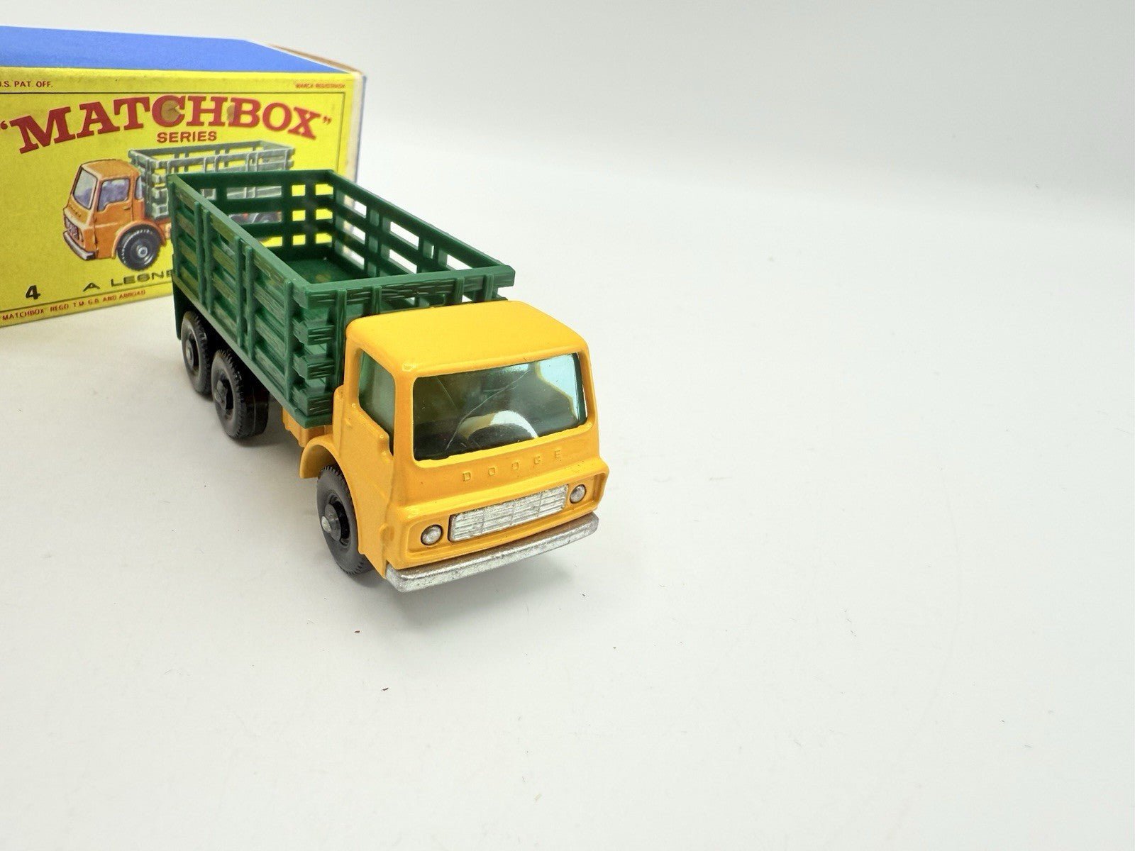 Matchbox Lesney 4d Dodge Stake Truck - Magic Matchbox