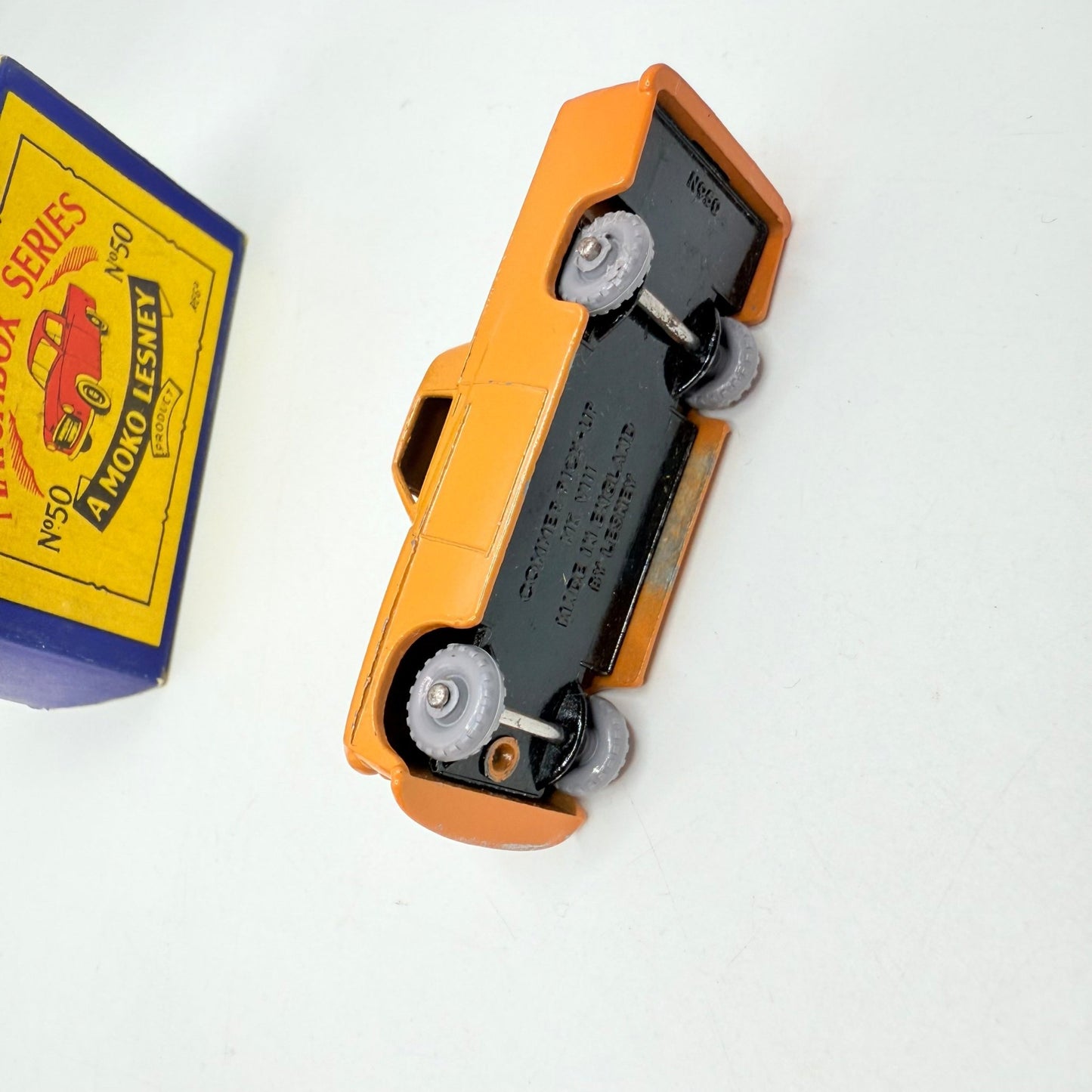 Matchbox Lesney 50a Commer Pick - up Truck GPW Darker Tan - Magic Matchbox