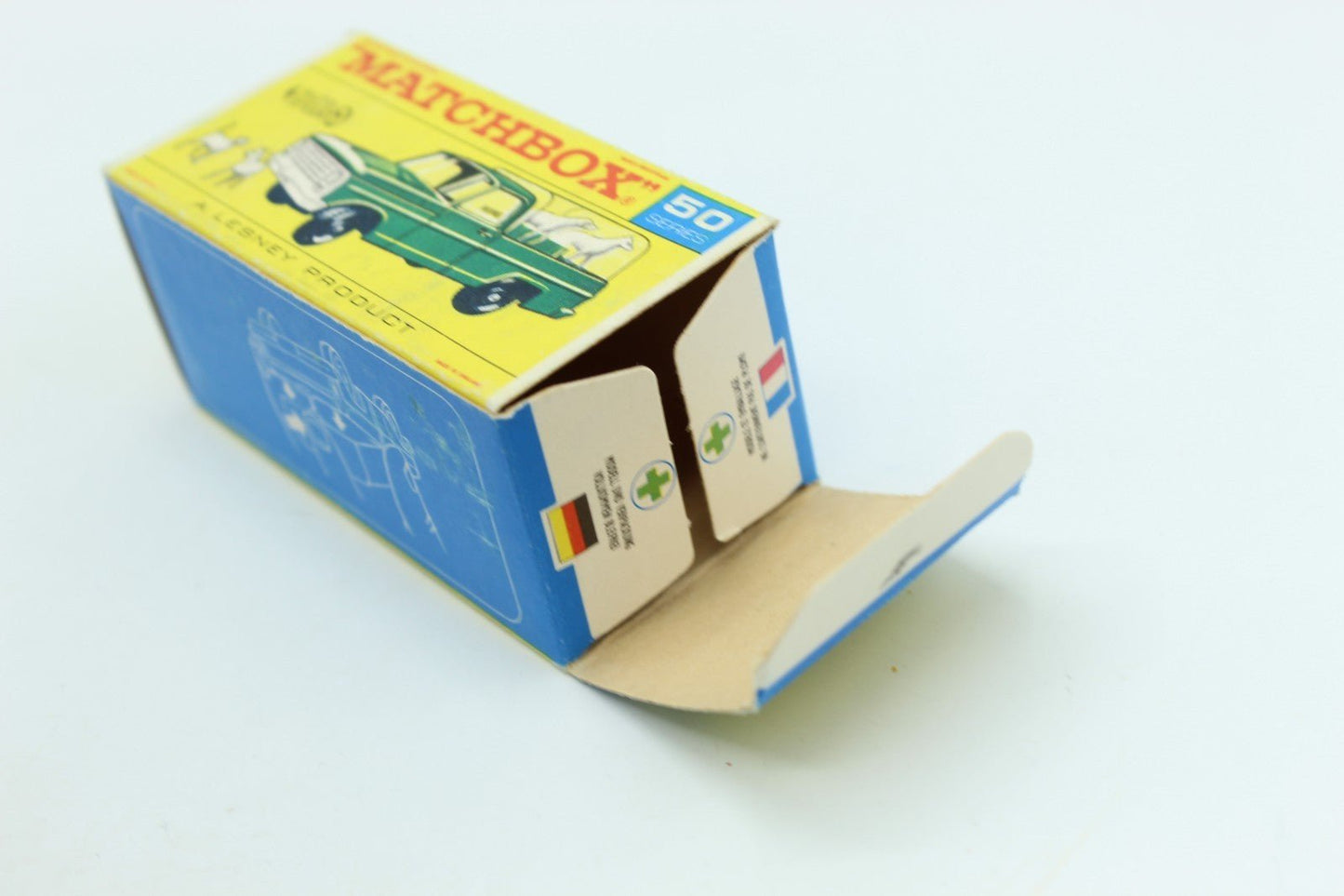 Matchbox Lesney 50c Kennel Truck - White Grill - Magic Matchbox
