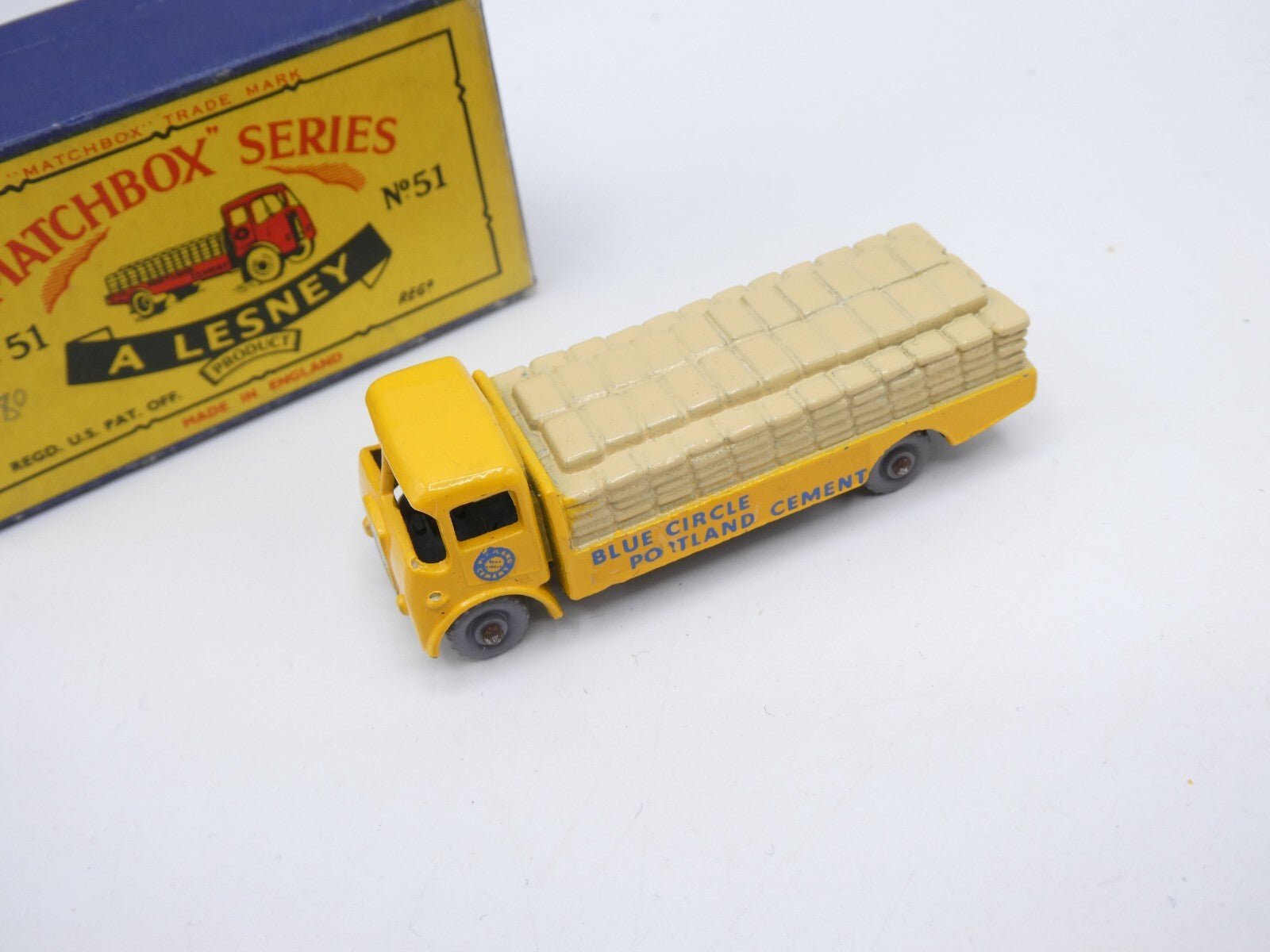 Matchbox Lesney 51a Albion Chieftain Blue Circle Portland Cement - GPW - Magic Matchbox