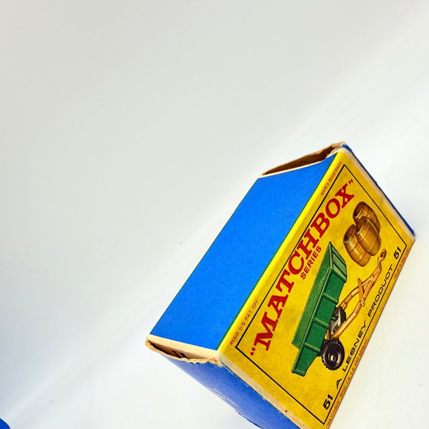 Matchbox Lesney 51b Farm Trailer with Black Tyres - Magic Matchbox