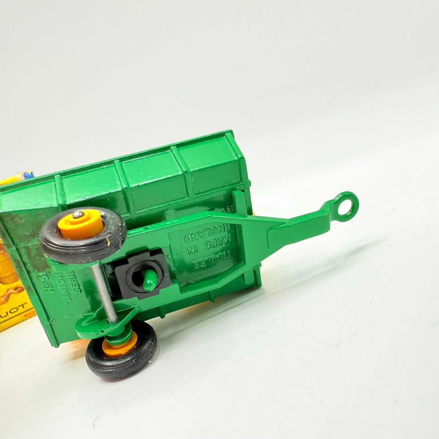 Matchbox Lesney 51b Farm Trailer with Black Tyres - Magic Matchbox