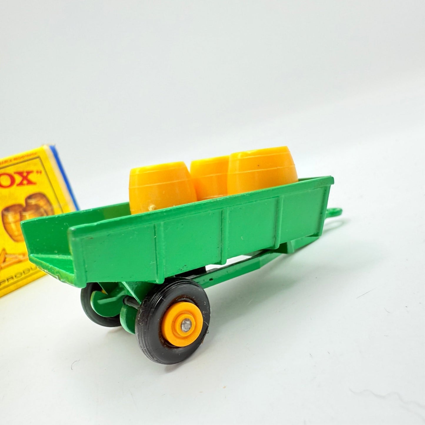 Matchbox Lesney 51b Farm Trailer with Black Tyres - Magic Matchbox