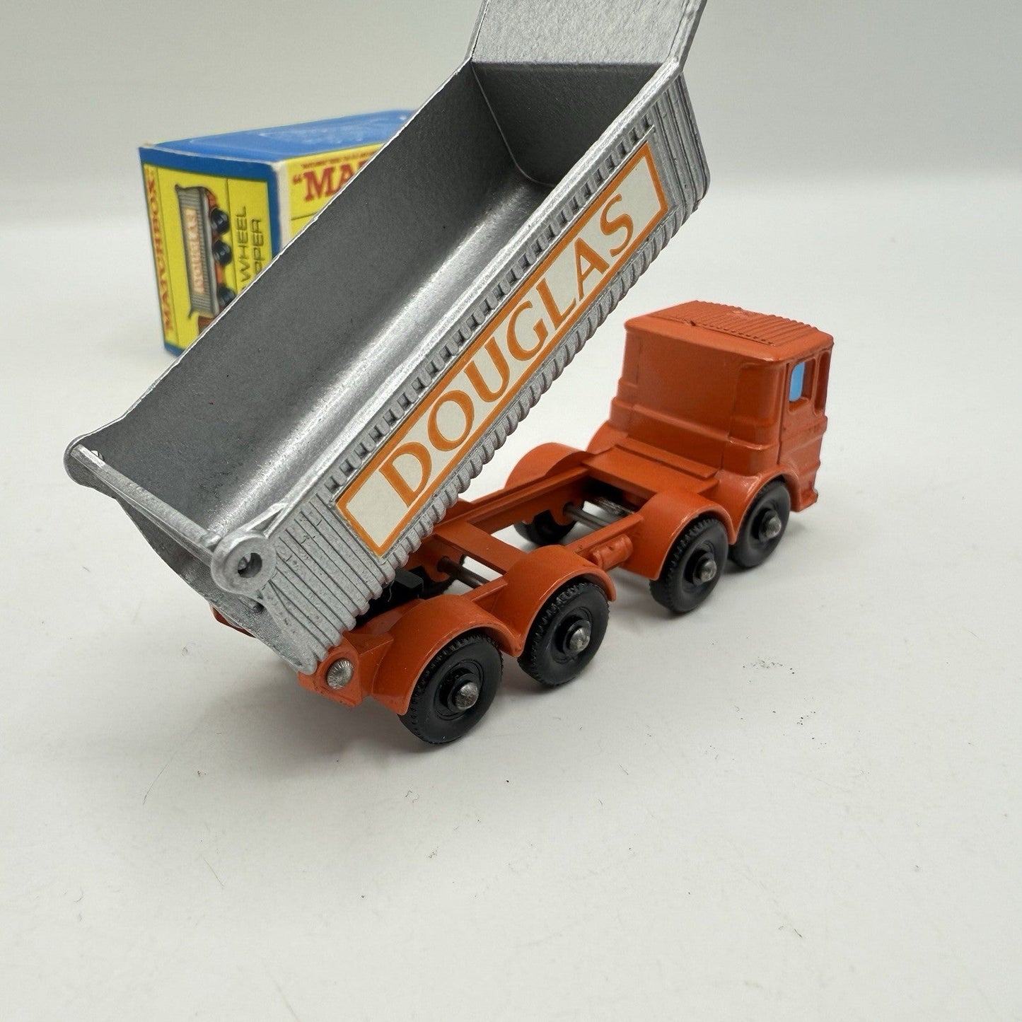 Matchbox Lesney 51c 8 Wheel Tipper Truck Orange - Magic Matchbox