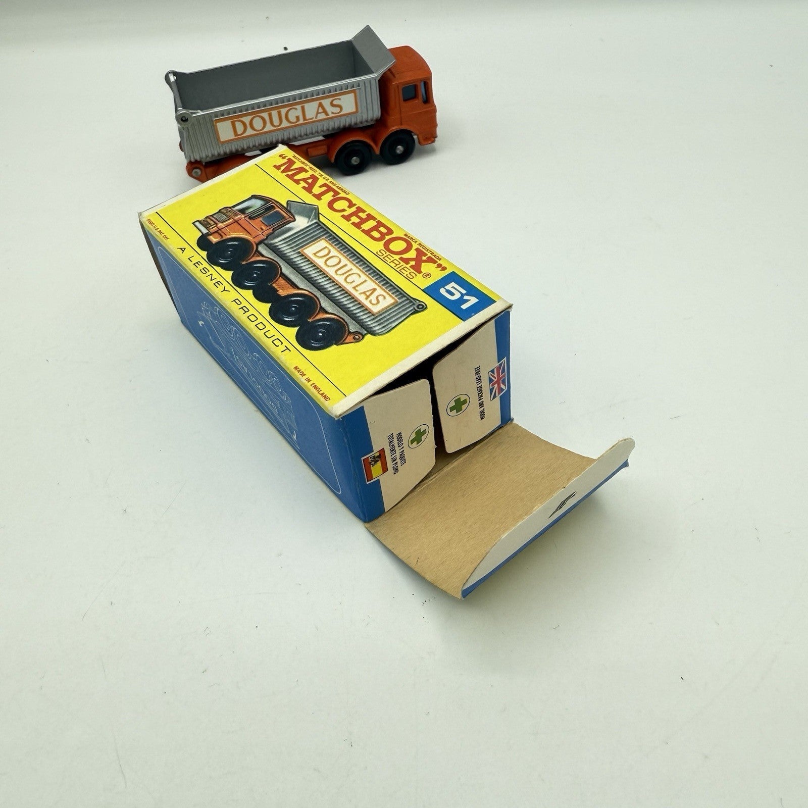 Matchbox Lesney 51c 8 Wheel Tipper Truck Orange - Magic Matchbox