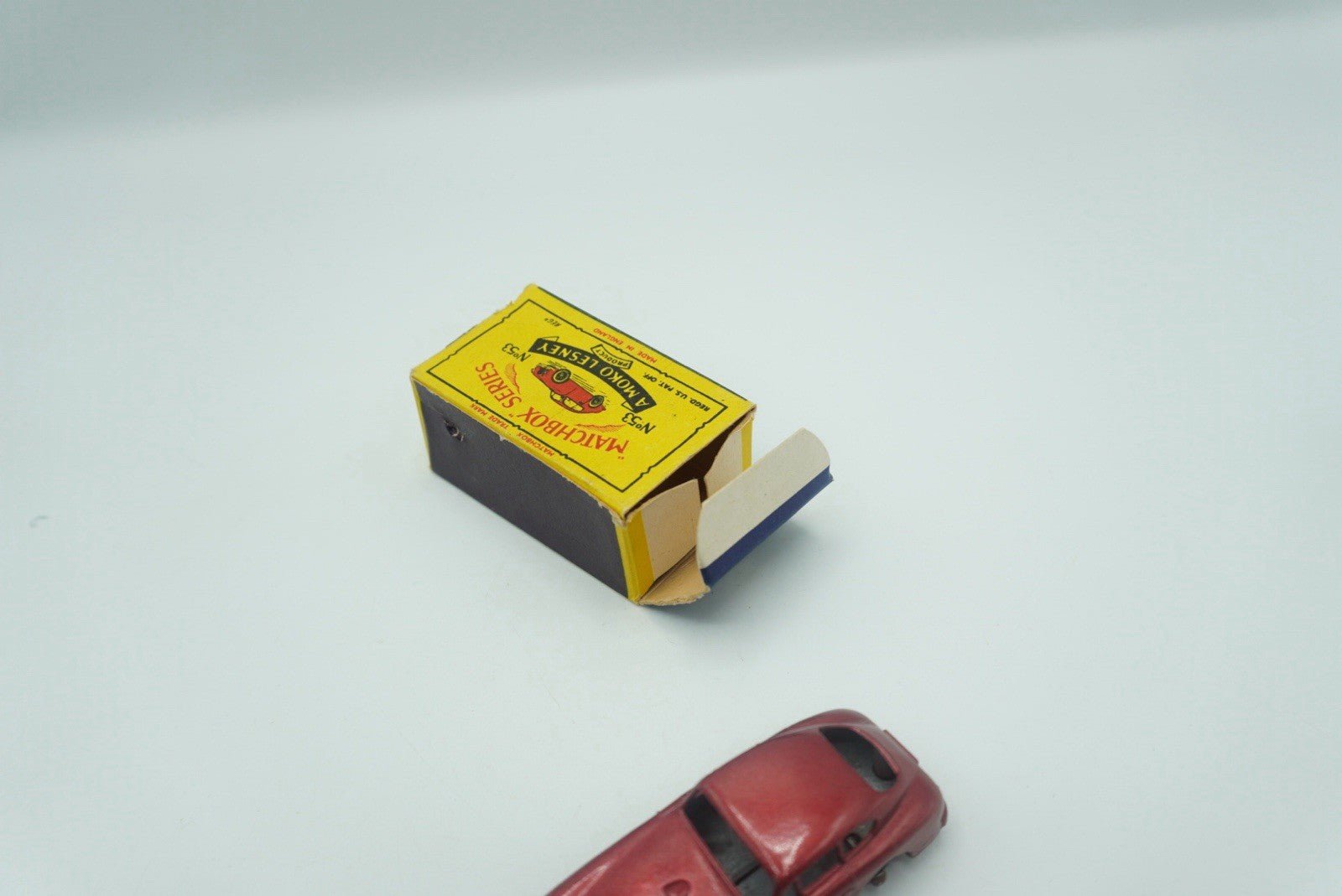 Matchbox Lesney 53a Aston Martin DB2 - 4 METALLIC RED & BPW Damaged Box - Magic Matchbox