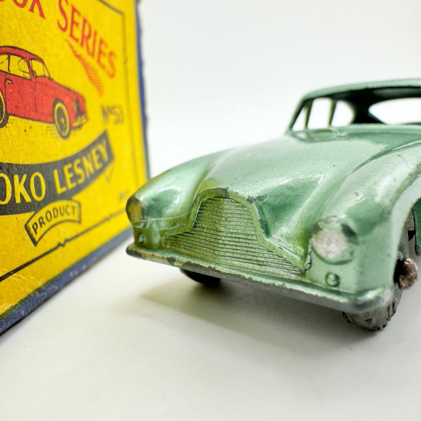 Matchbox Lesney 53a Aston Martin DB2 - 4 MkI - Magic Matchbox