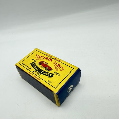 Matchbox Lesney 53a Aston Martin DB2/4 BPW MET RED BODY - Magic Matchbox