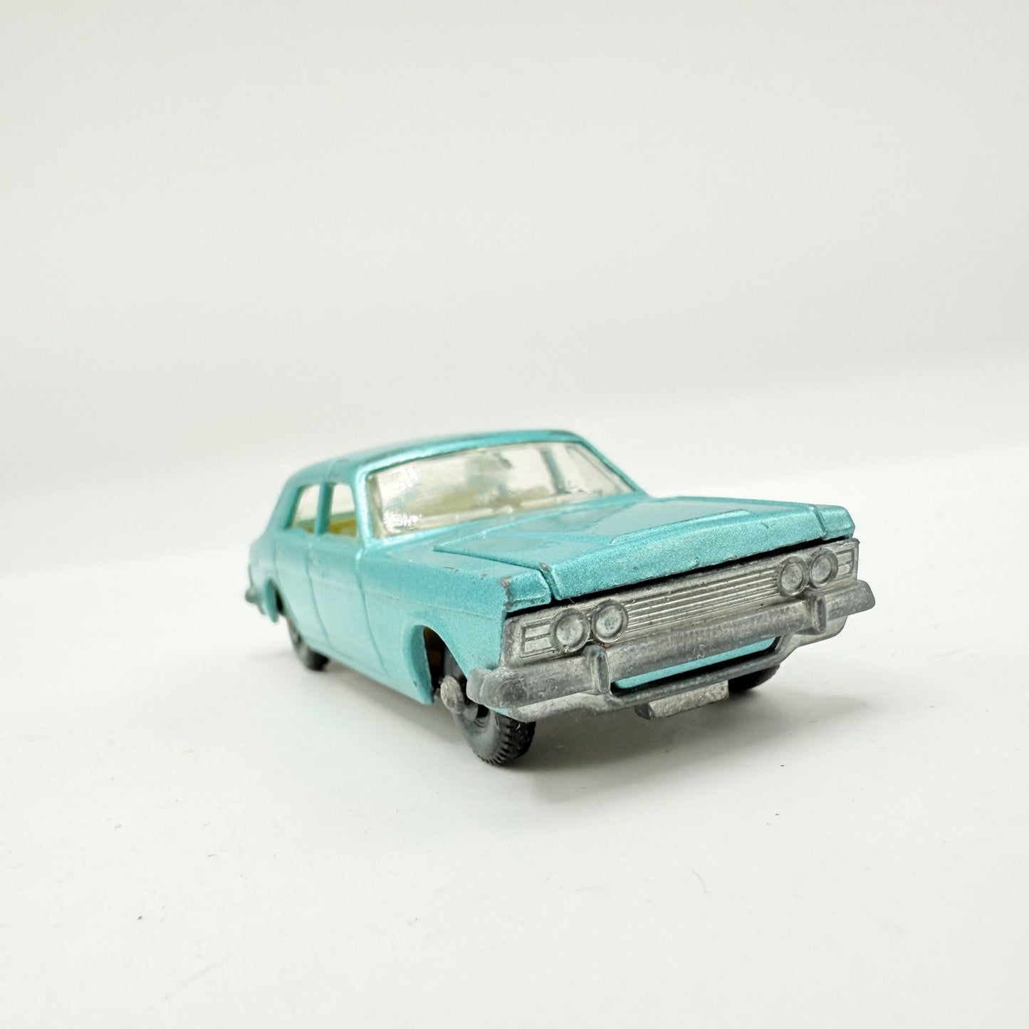 Matchbox Lesney 53c Ford Zodiac MKIV - Magic Matchbox