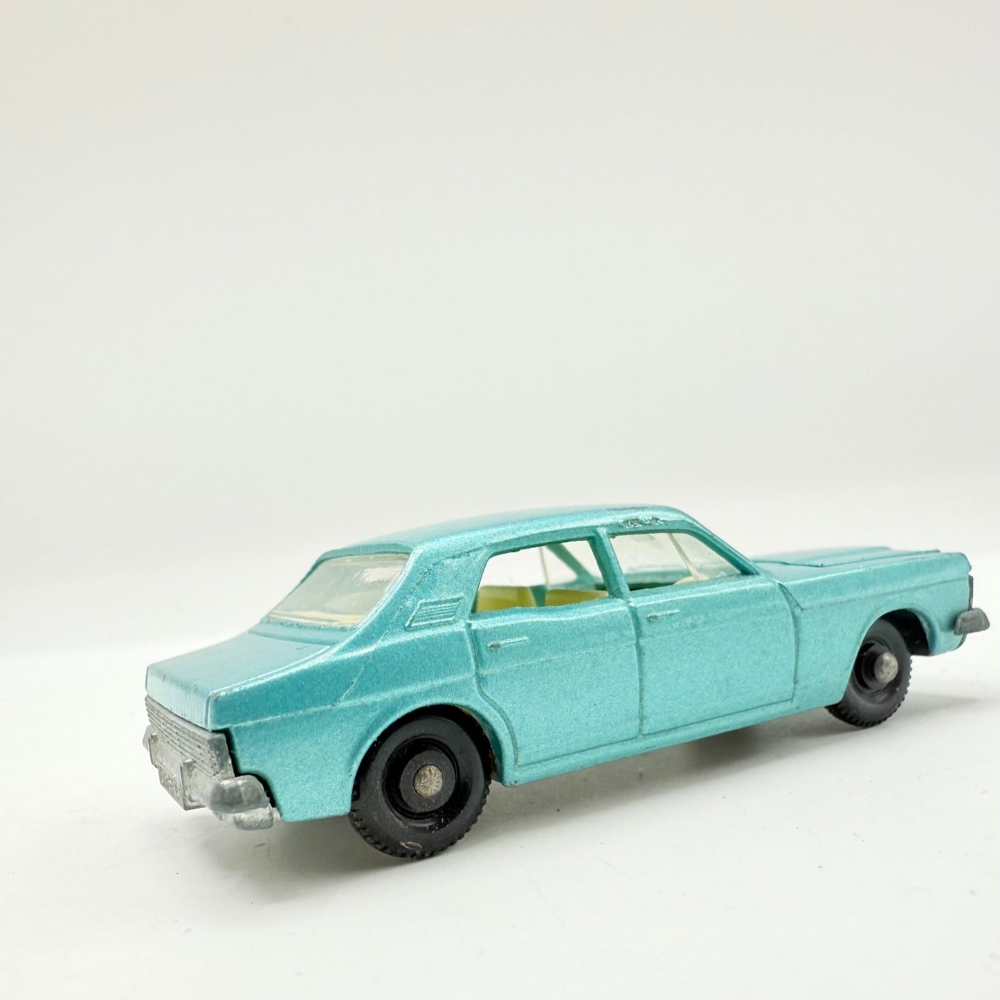 Matchbox Lesney 53c Ford Zodiac MKIV - Magic Matchbox