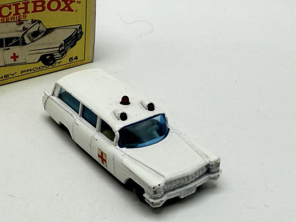 Matchbox Lesney 54b Cadillac Ambulance - Magic Matchbox
