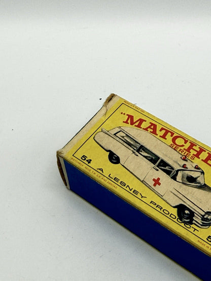 Matchbox Lesney 54b Cadillac Ambulance - Magic Matchbox