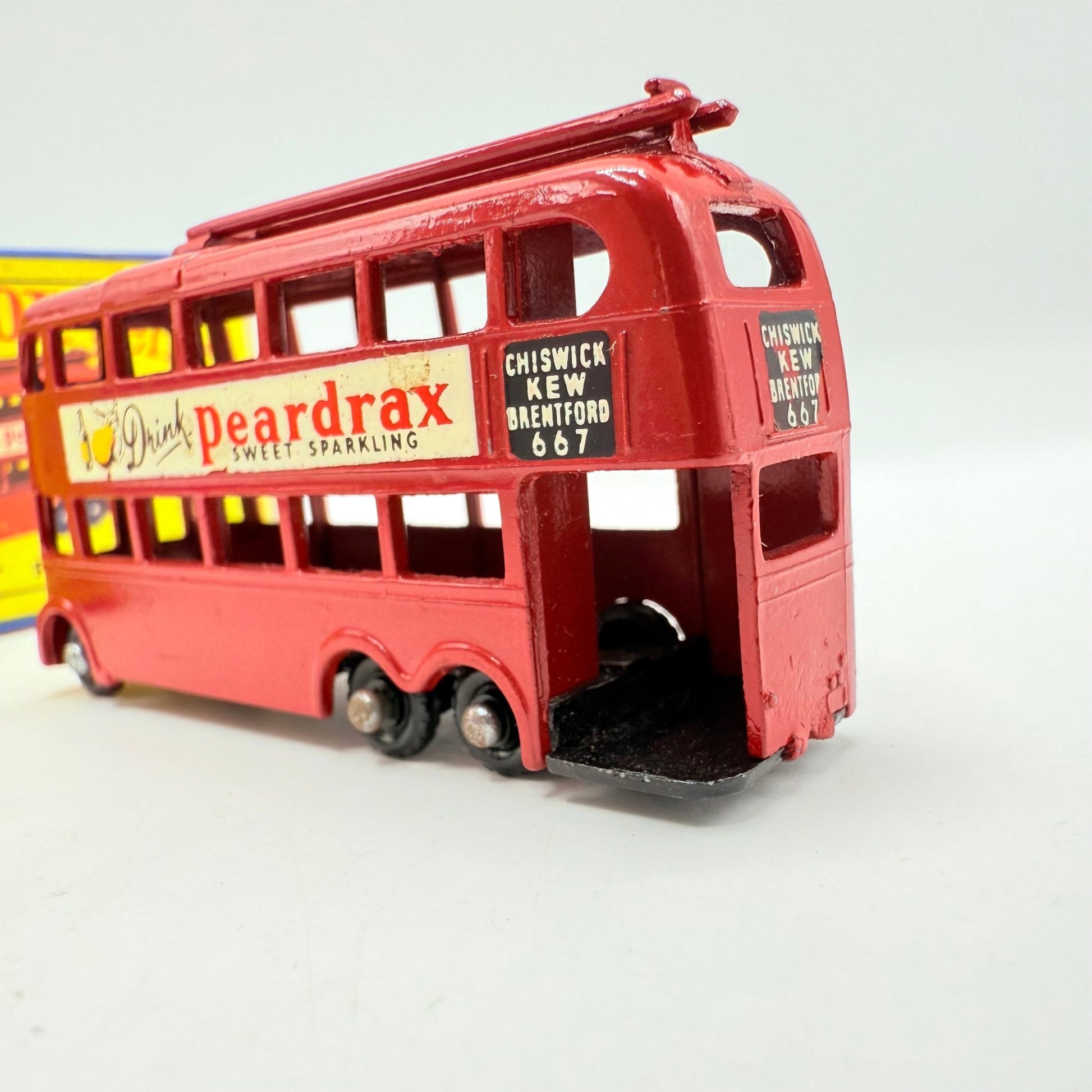 Matchbox Lesney 56a London Trolleybus "Drink Peardrax" BPW - Magic Matchbox