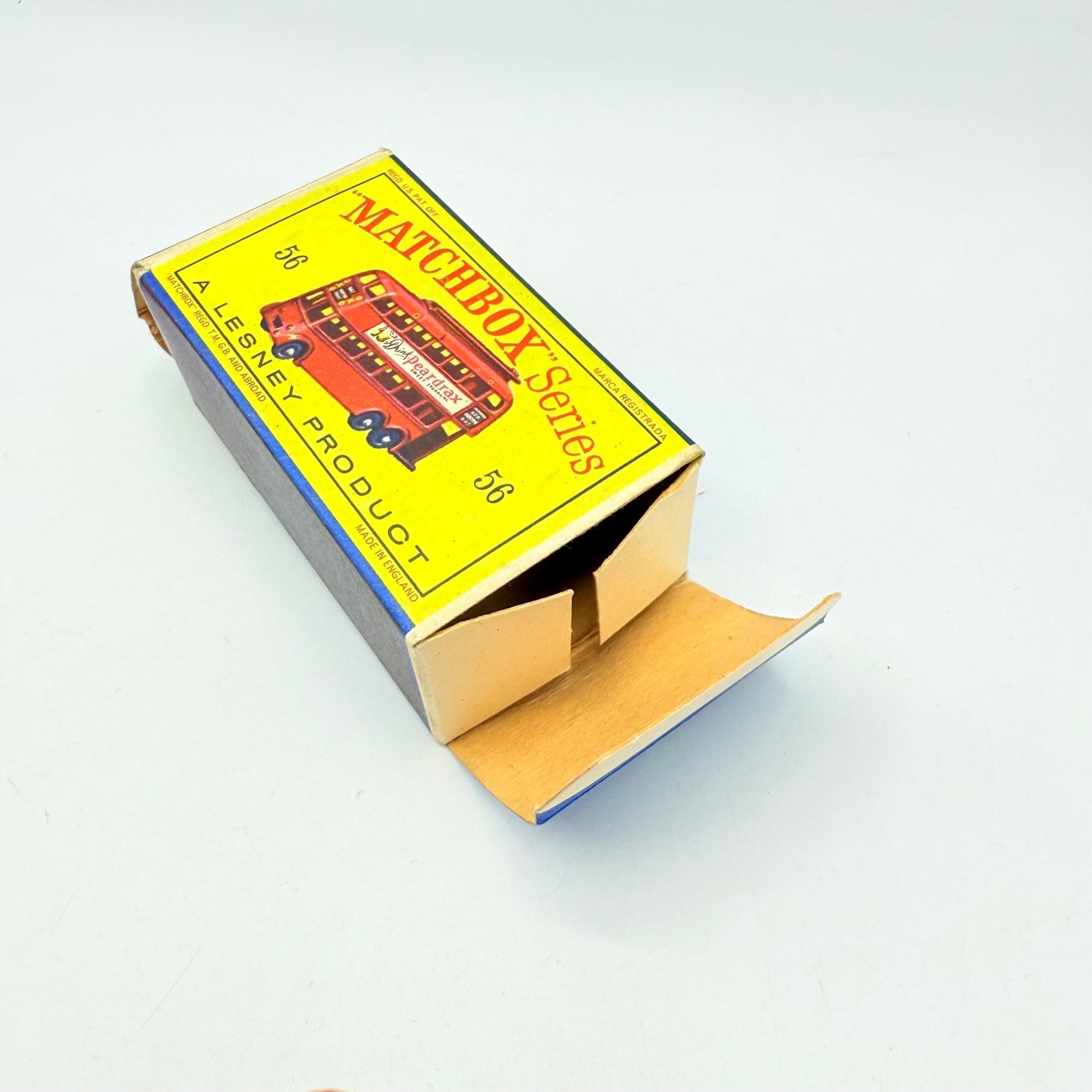 Matchbox Lesney 56a London Trolleybus "Drink Peardrax" BPW - Magic Matchbox