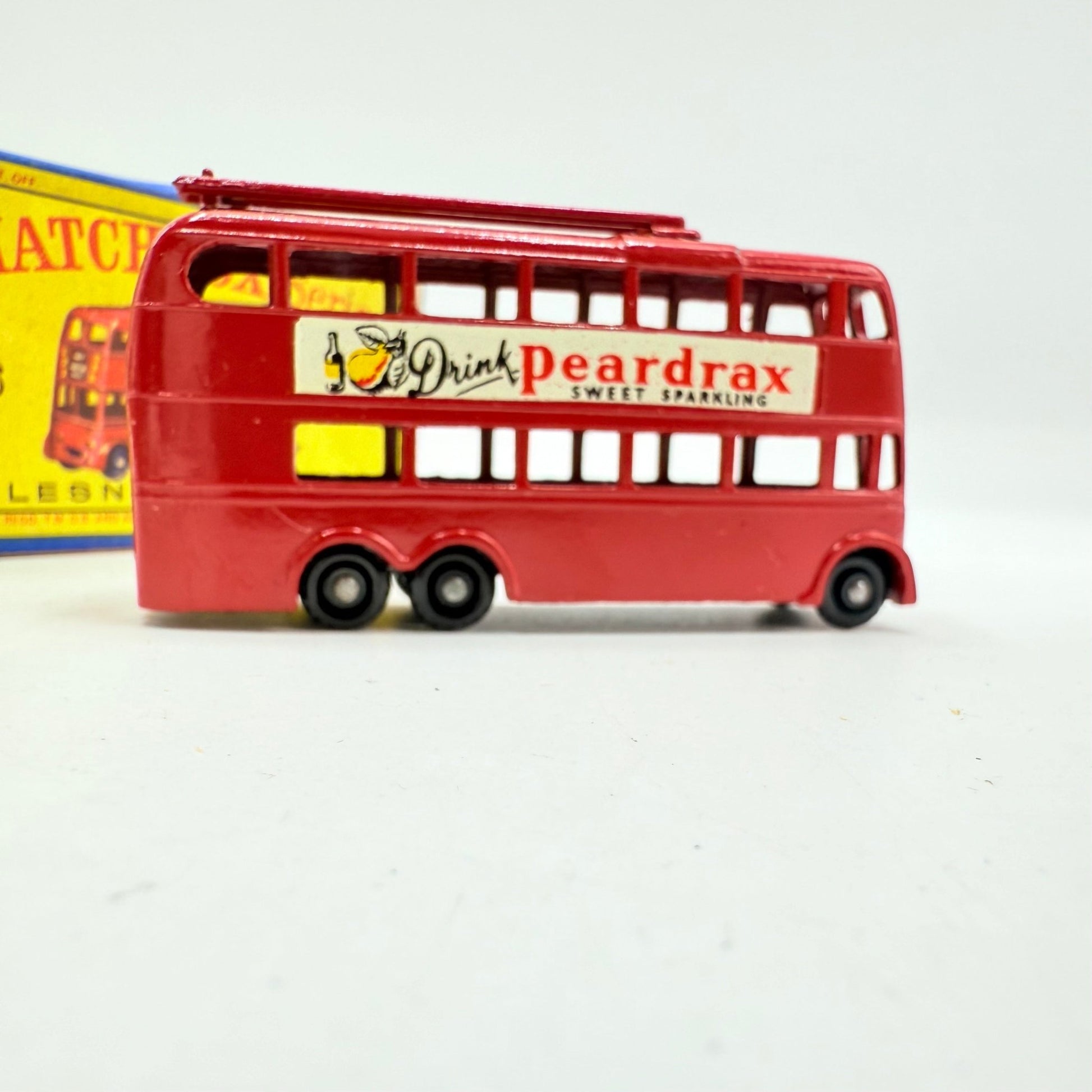 Matchbox Lesney 56a London Trolleybus "Drink Peardrax" BPW - Magic Matchbox