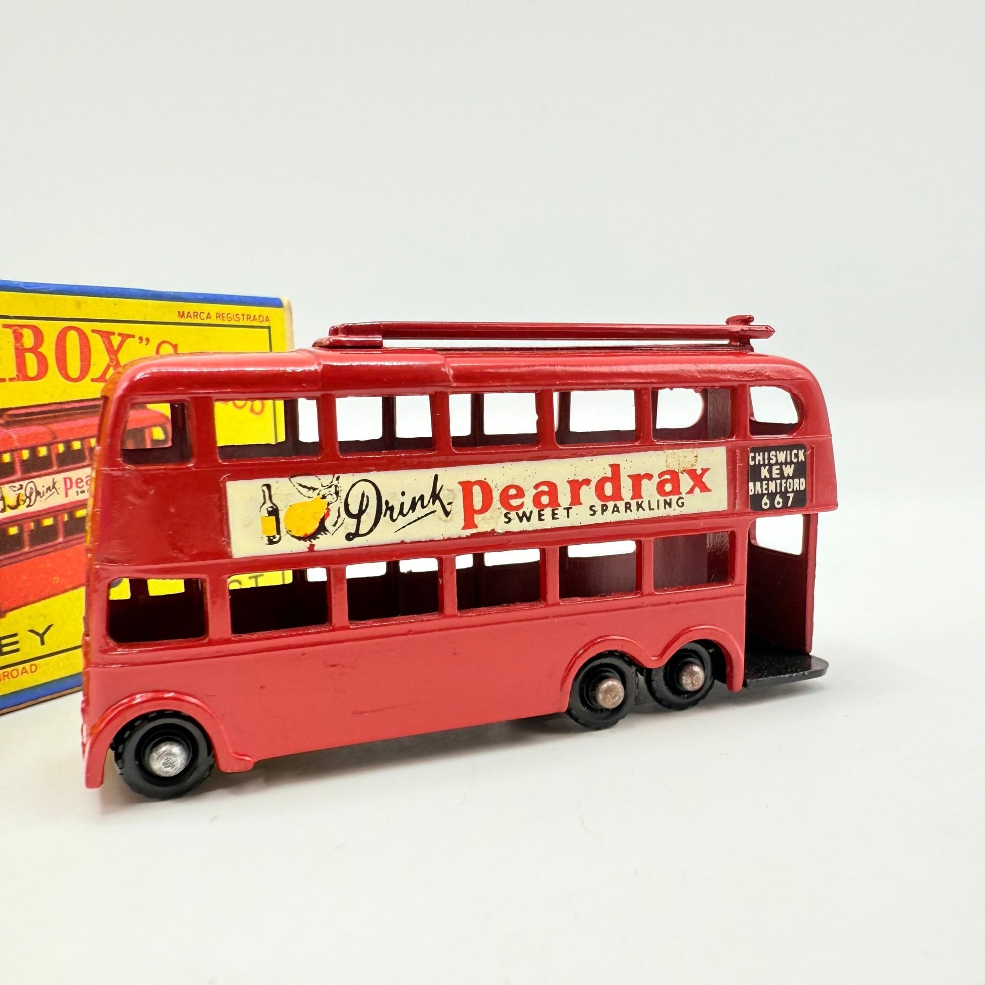 Matchbox Lesney 56a London Trolleybus "Drink Peardrax" BPW - Magic Matchbox
