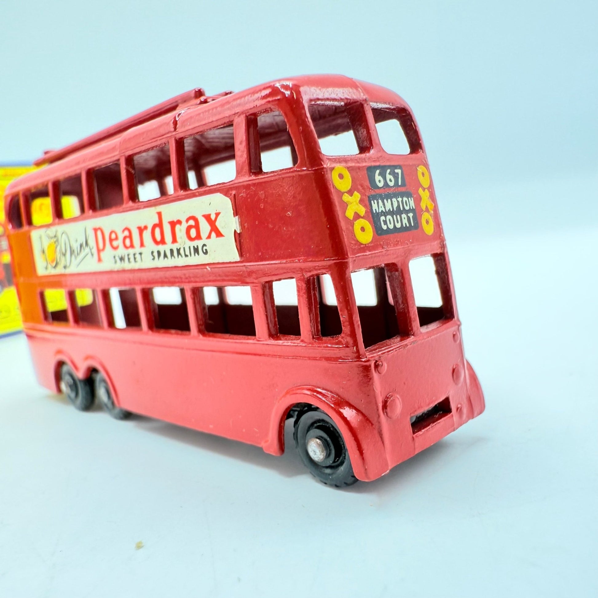 Matchbox Lesney 56a London Trolleybus "Drink Peardrax" BPW - Magic Matchbox