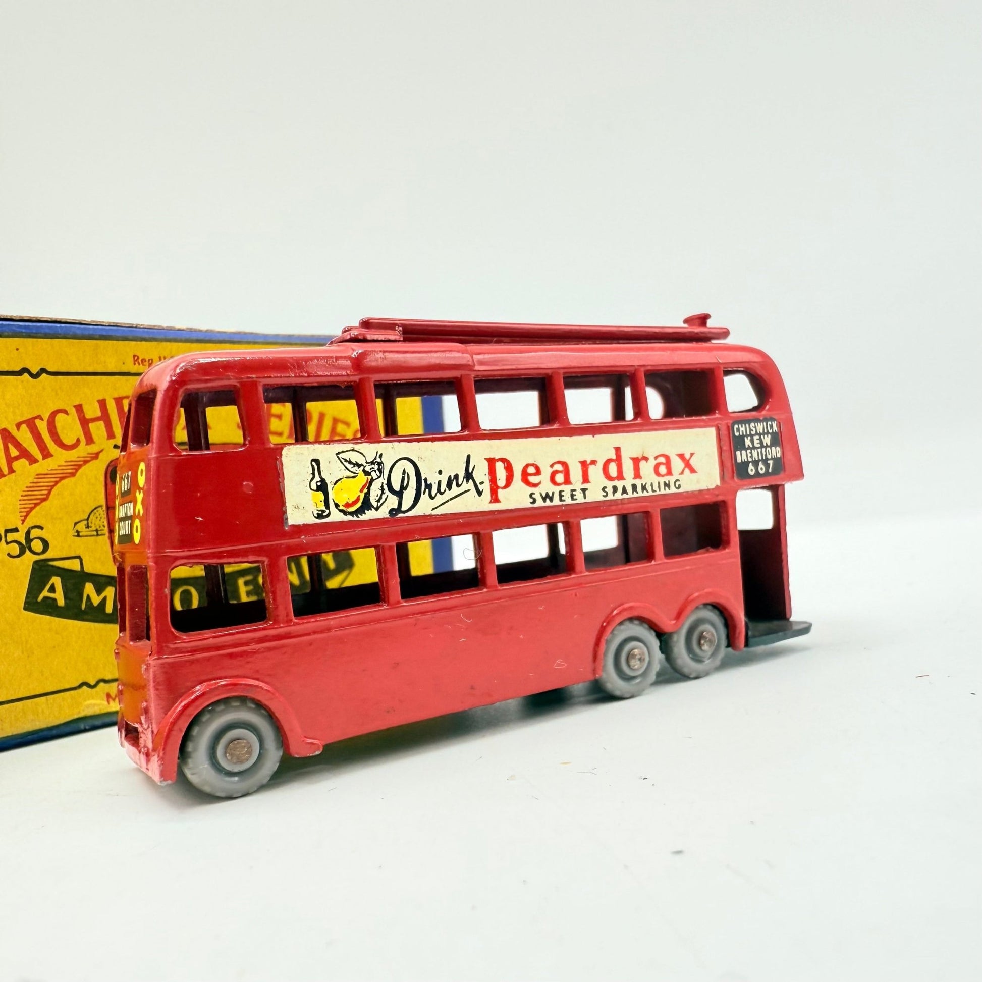 Matchbox Lesney 56a London Trolleybus "Drink Peardrax" BPW - Magic Matchbox