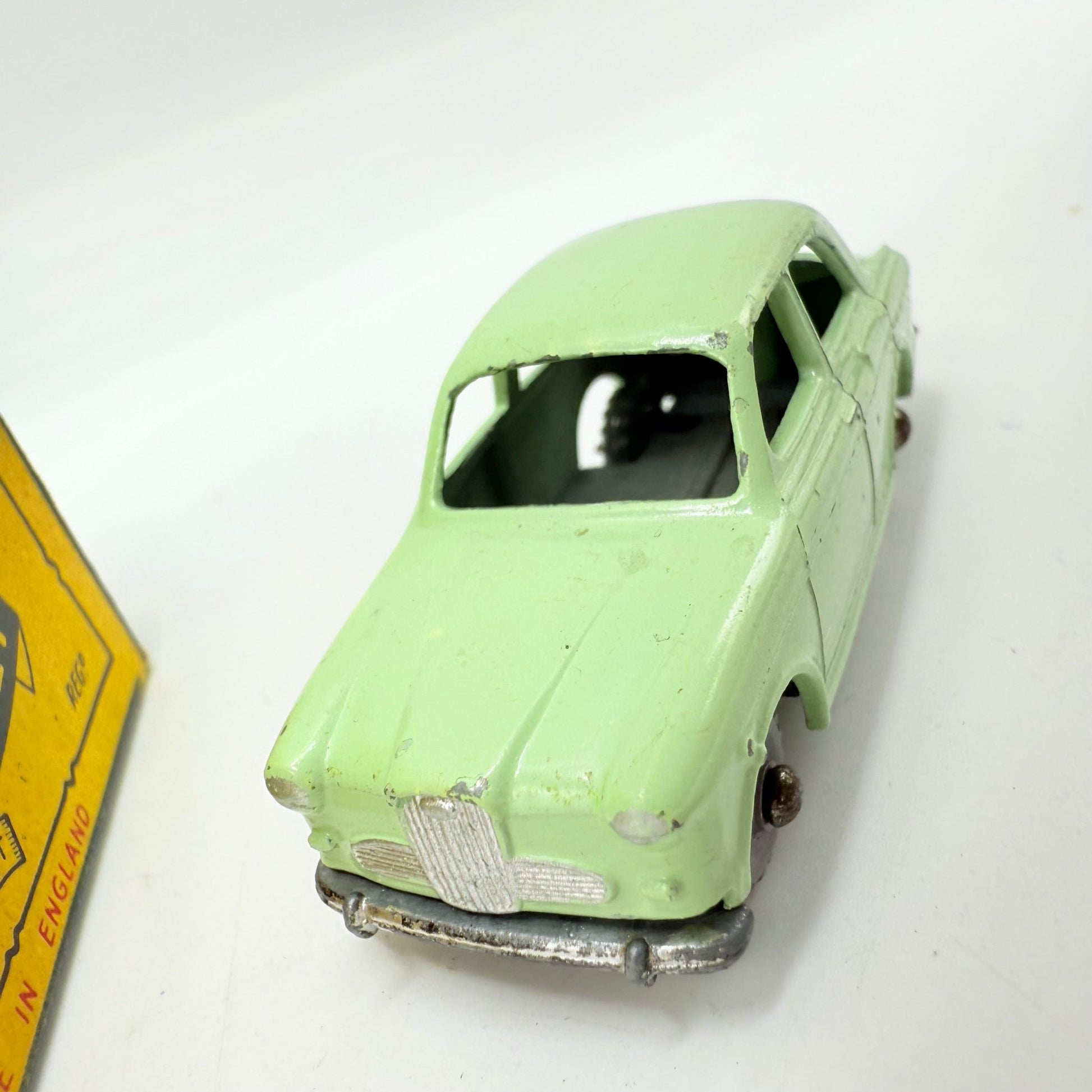 Matchbox Lesney 57a Wolseley 1500 GPW - Magic Matchbox