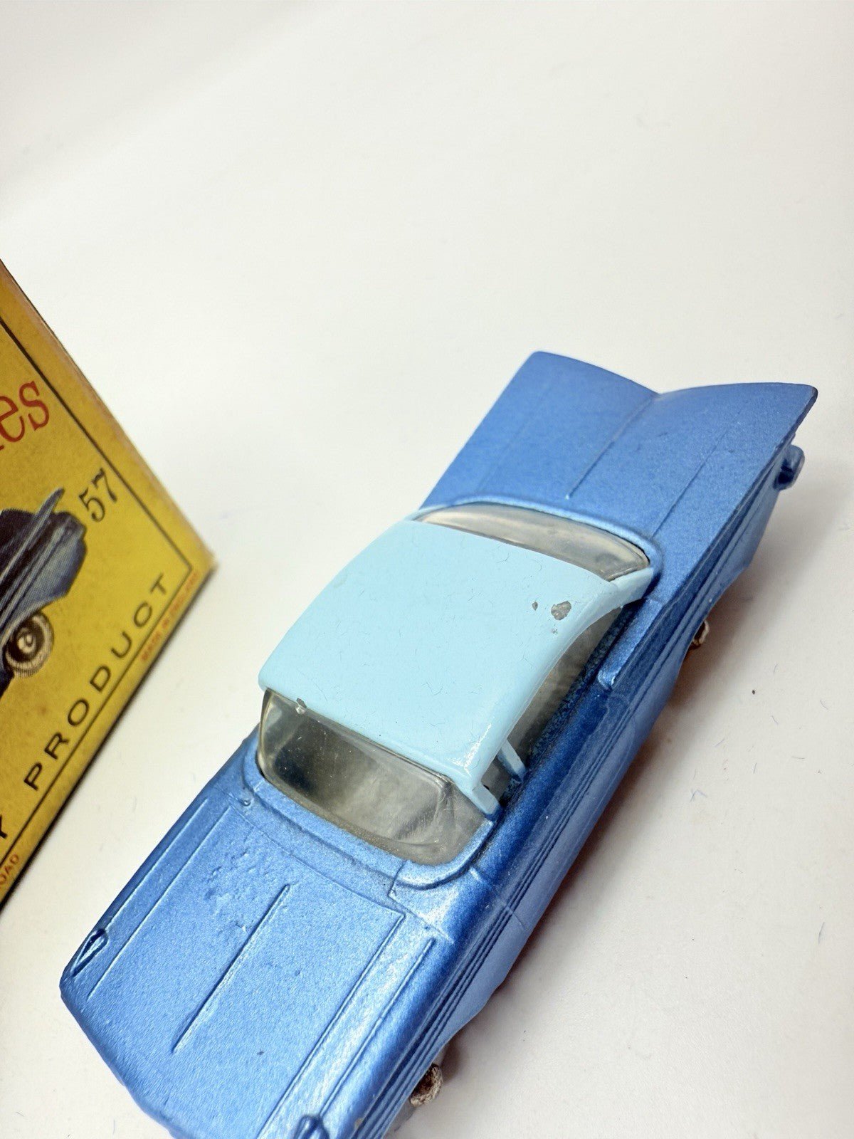 Matchbox Lesney 57b Chevrolet Impala SPW - Blue Base - Magic Matchbox