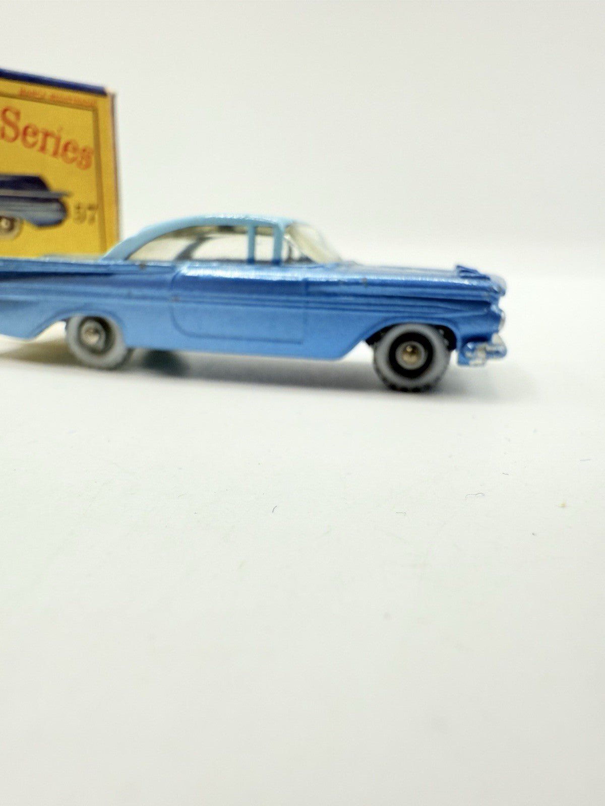 Matchbox Lesney 57b Chevrolet Impala SPW - Blue Base - Magic Matchbox